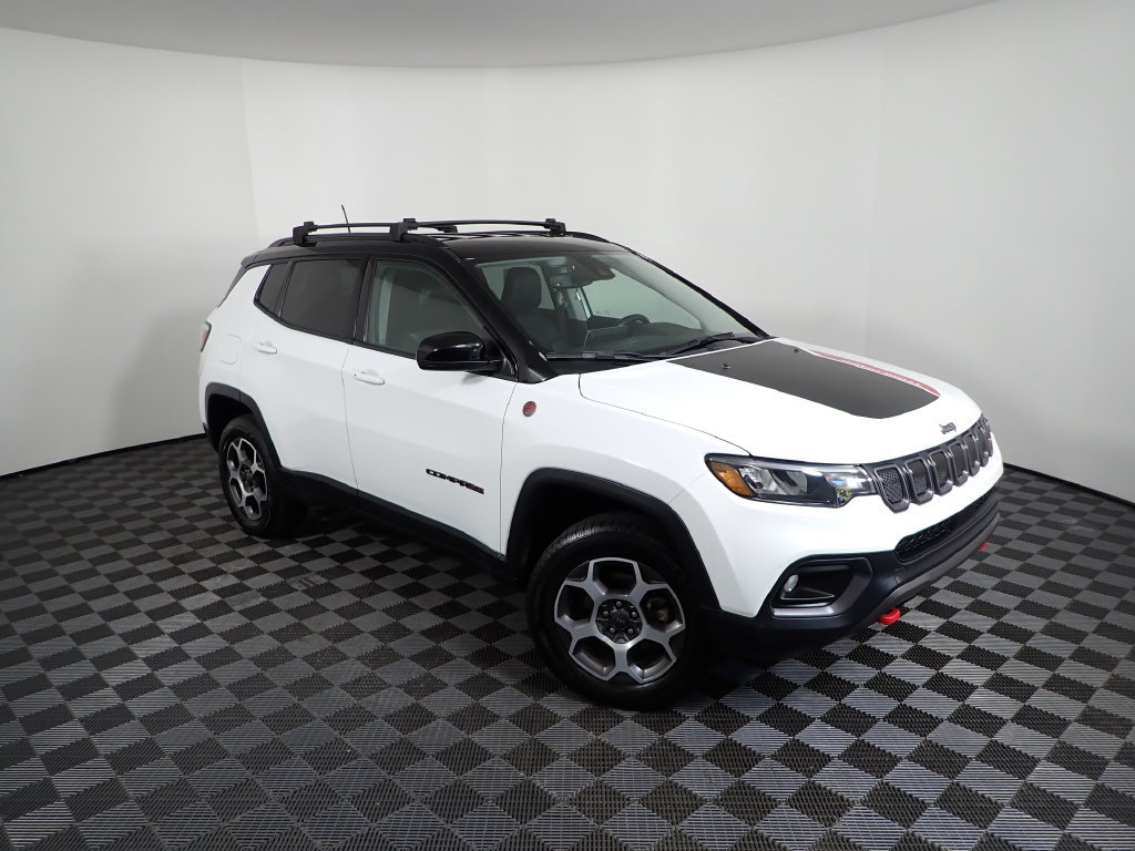 Used 2022 Jeep Compass Trailhawk w/ Trailhawk Convenience Group AWD/4WD image 5