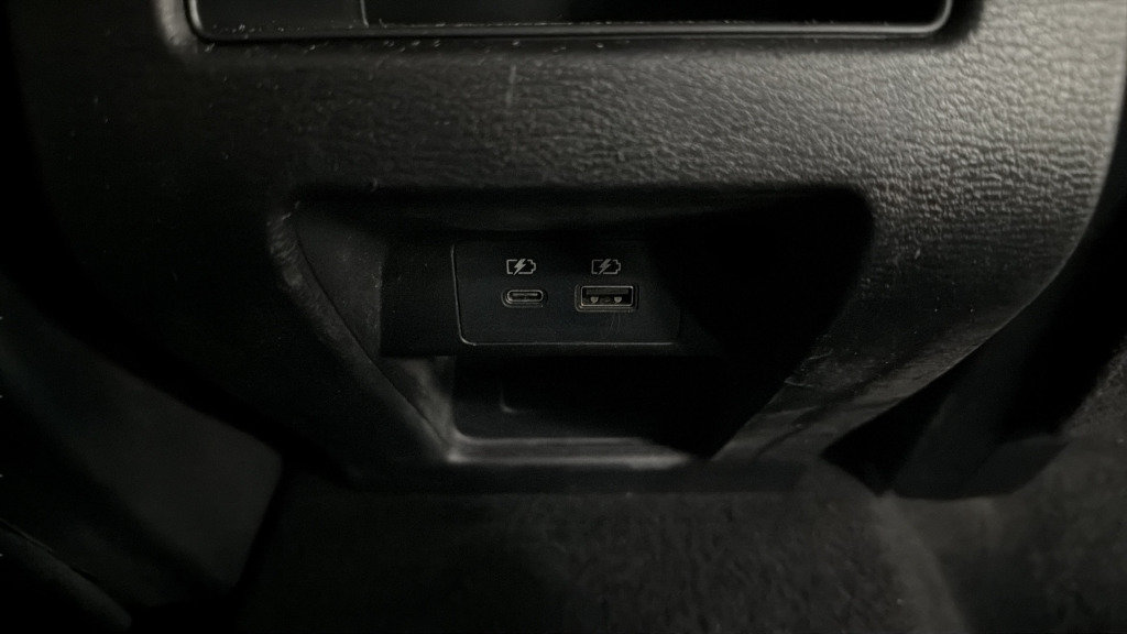 Used 2024 Mitsubishi Outlander SE Black Edition AWD/4WD image 36
