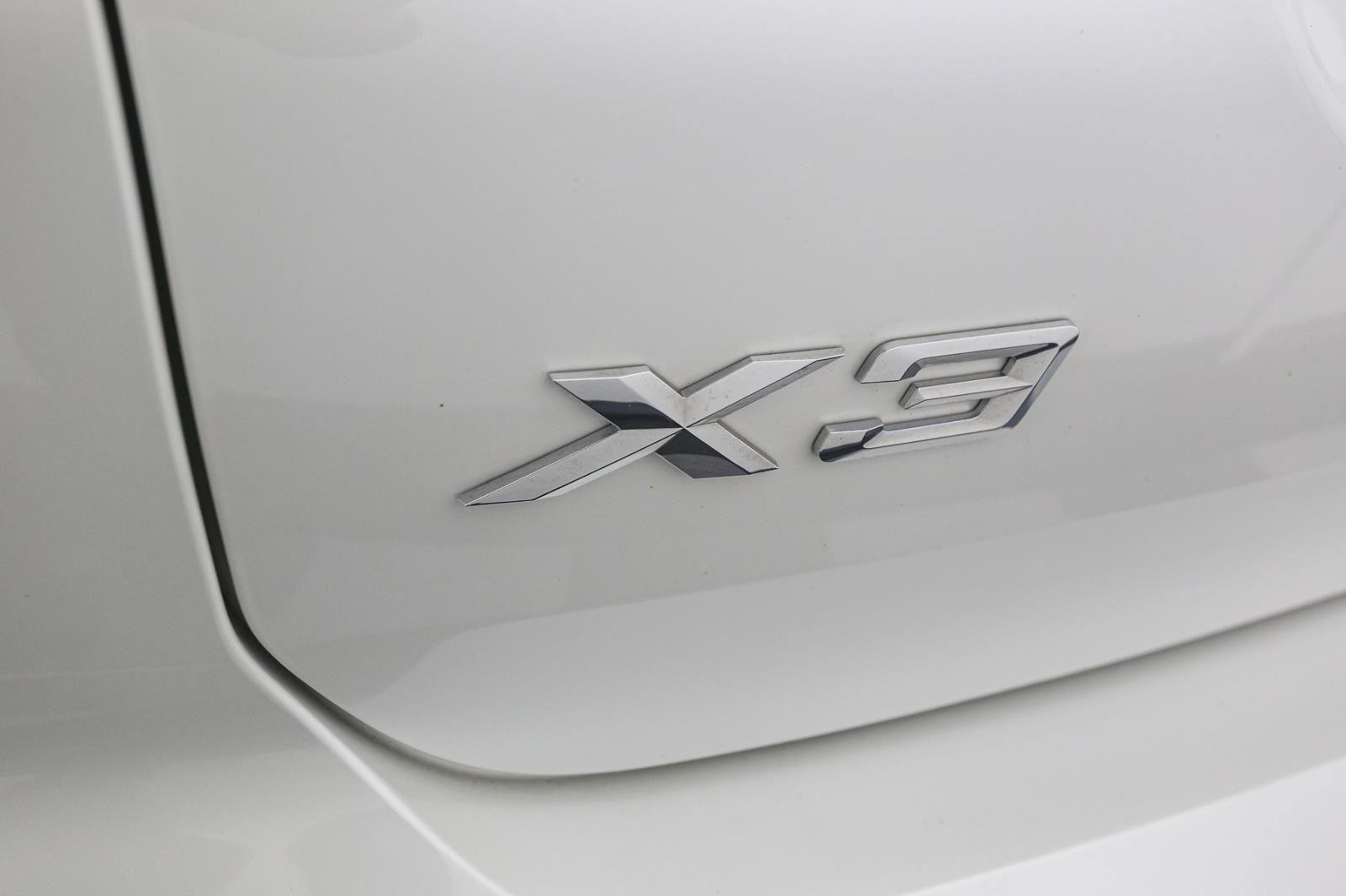 Used 2023 BMW X3 xDrive30i w/ Premium Package image 10