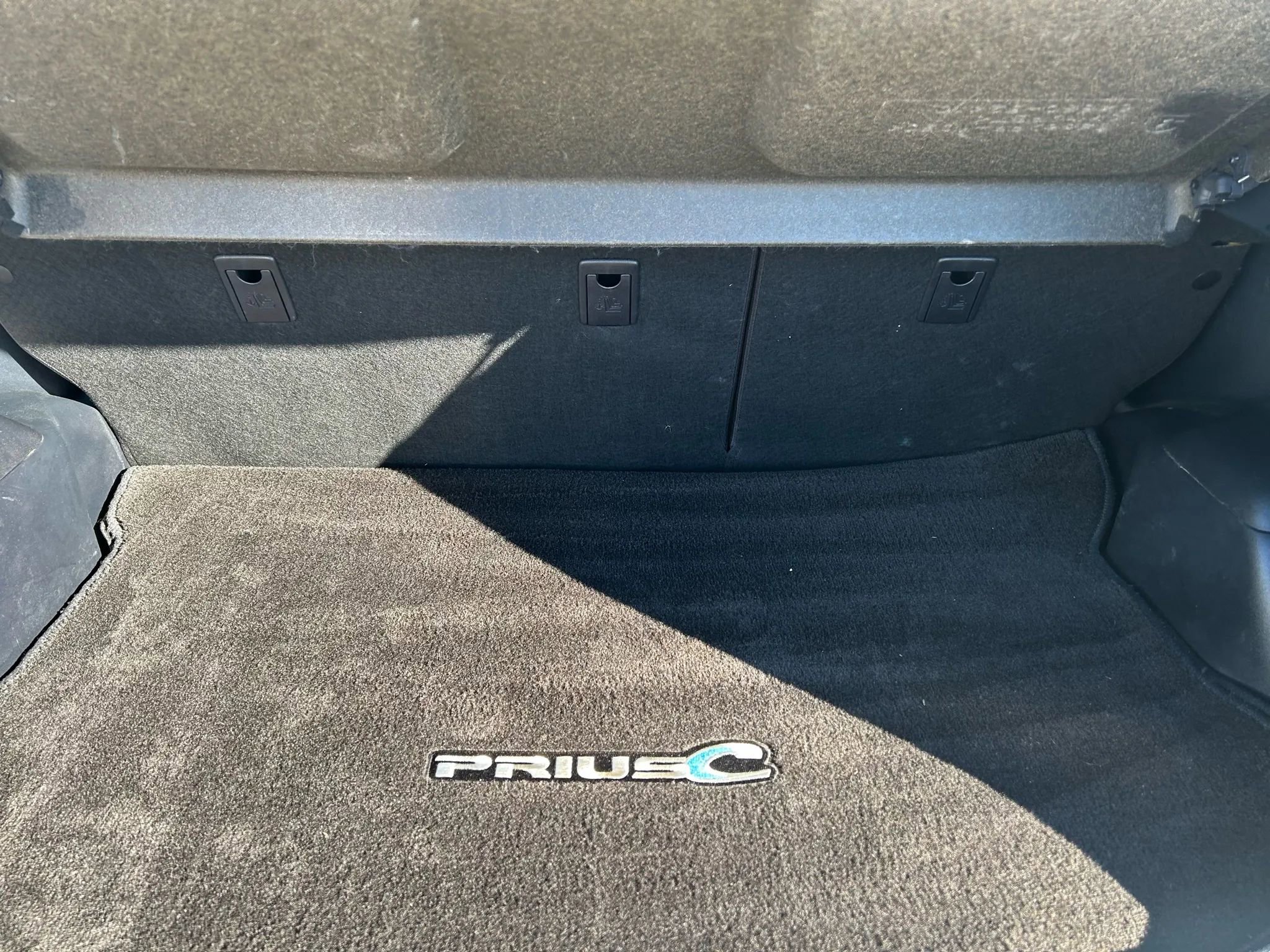 Used 2013 Toyota Prius C One image 8