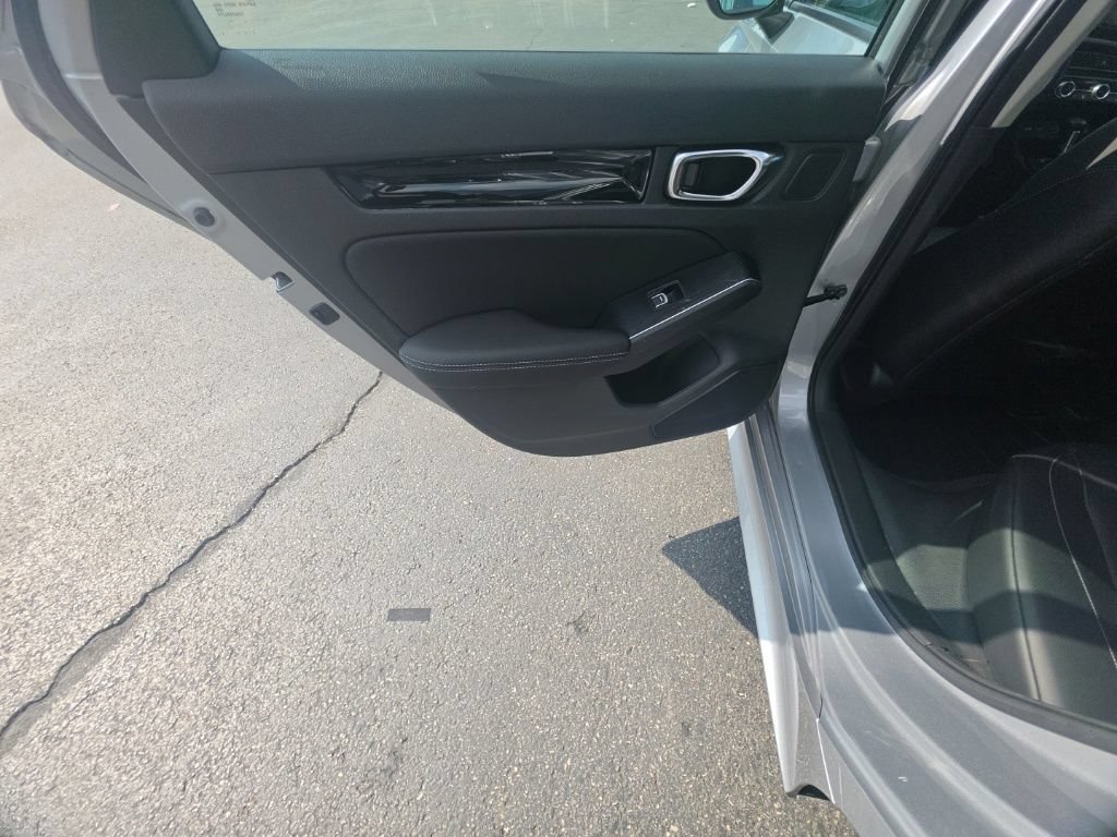 Used 2022 Honda Civic Touring image 25