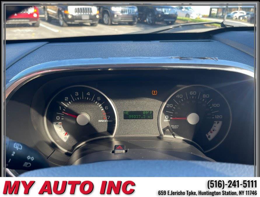 Used 2010 Ford Explorer XLT AWD/4WD image 18