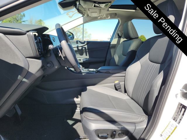 Used 2025 Lexus NX 250 FWD w/ Towing Package (2000 Lbs) image 9