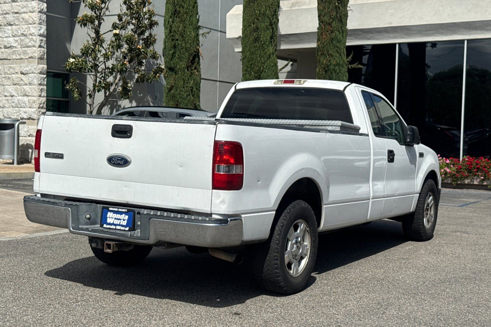 Used 2004 Ford F150 XLT image 5