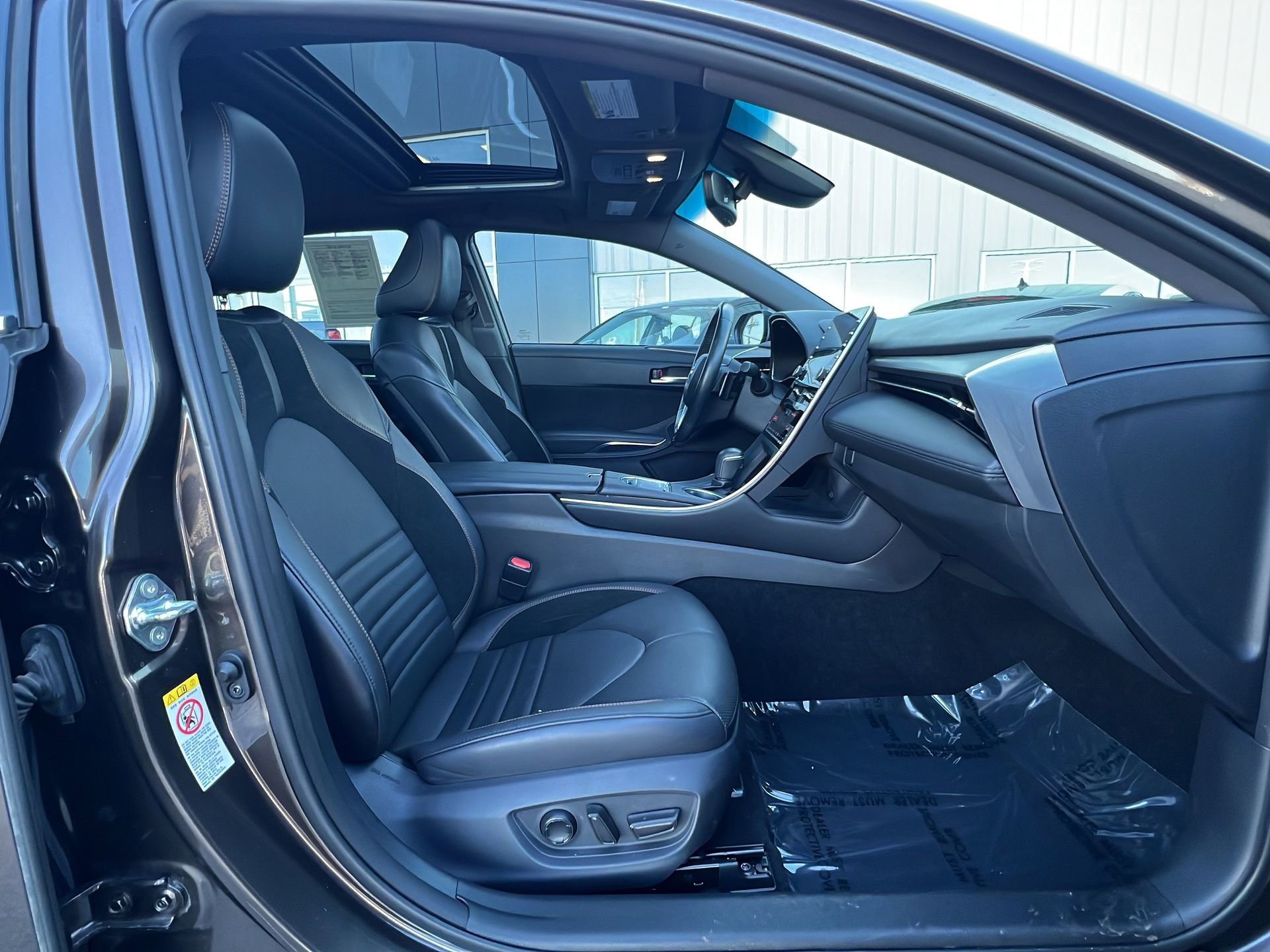 Used 2019 Toyota Avalon Touring image 31