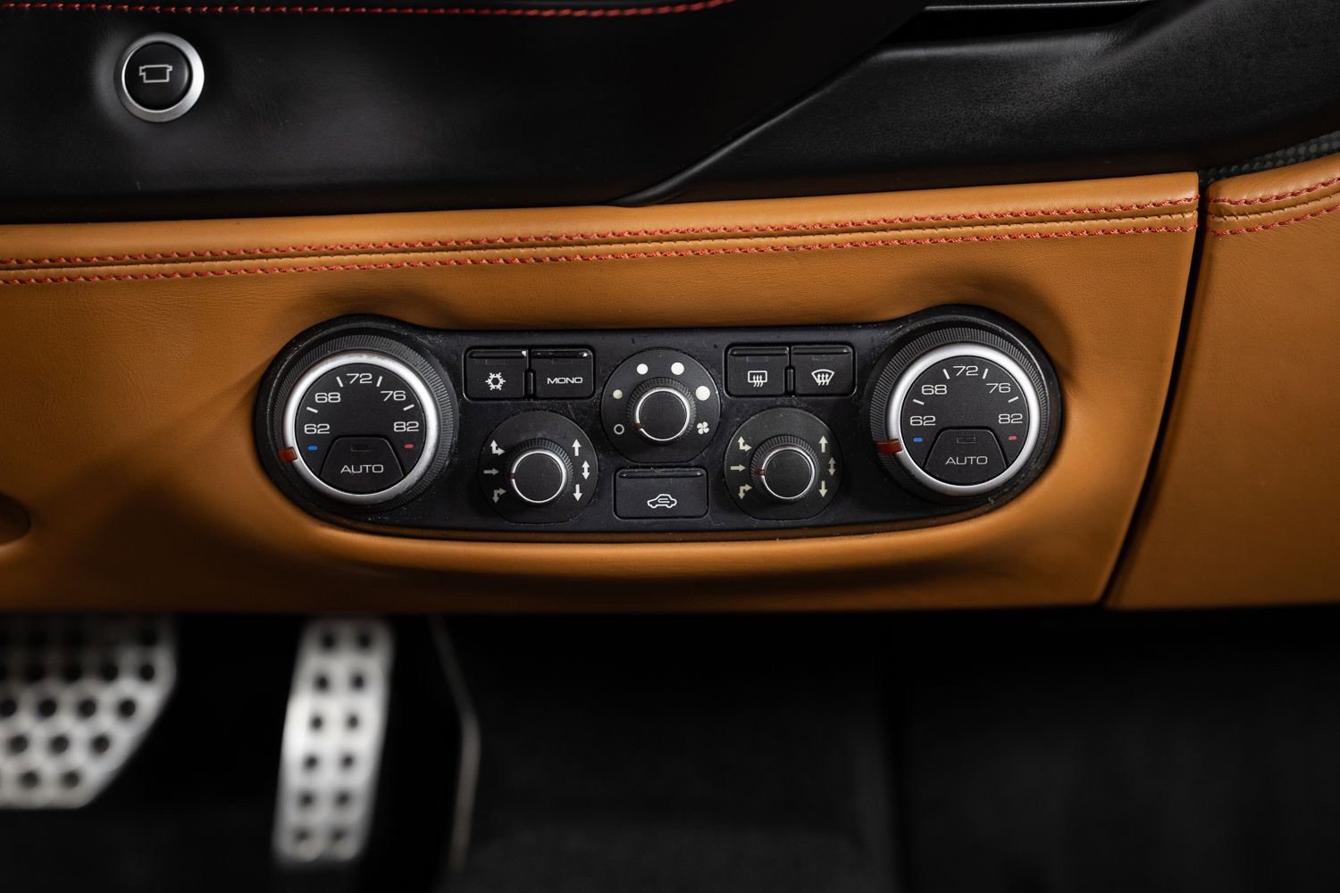 Used 2017 Ferrari 488 Spider RWD image 35