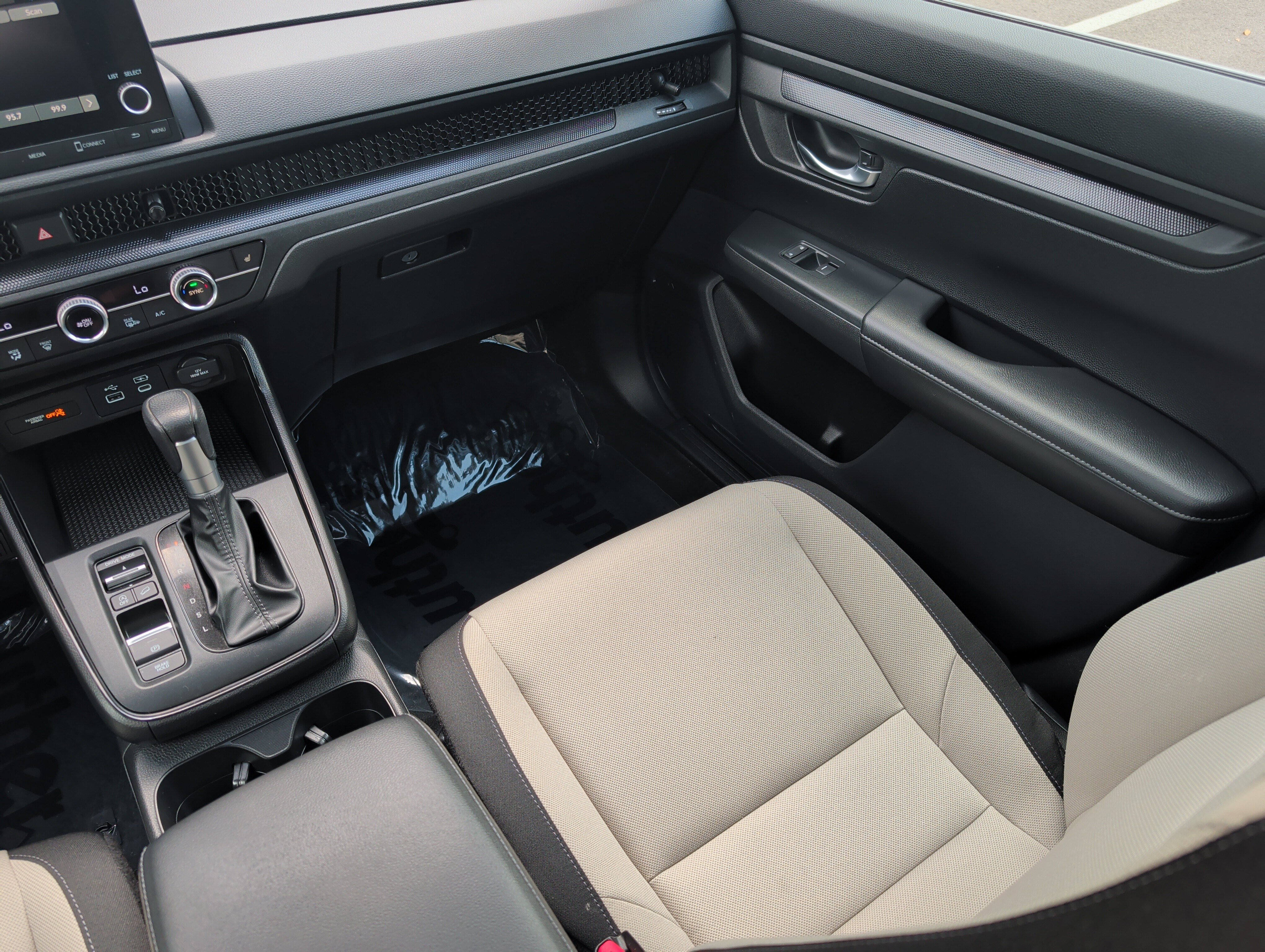 Certified 2024 Honda CR-V EX image 11