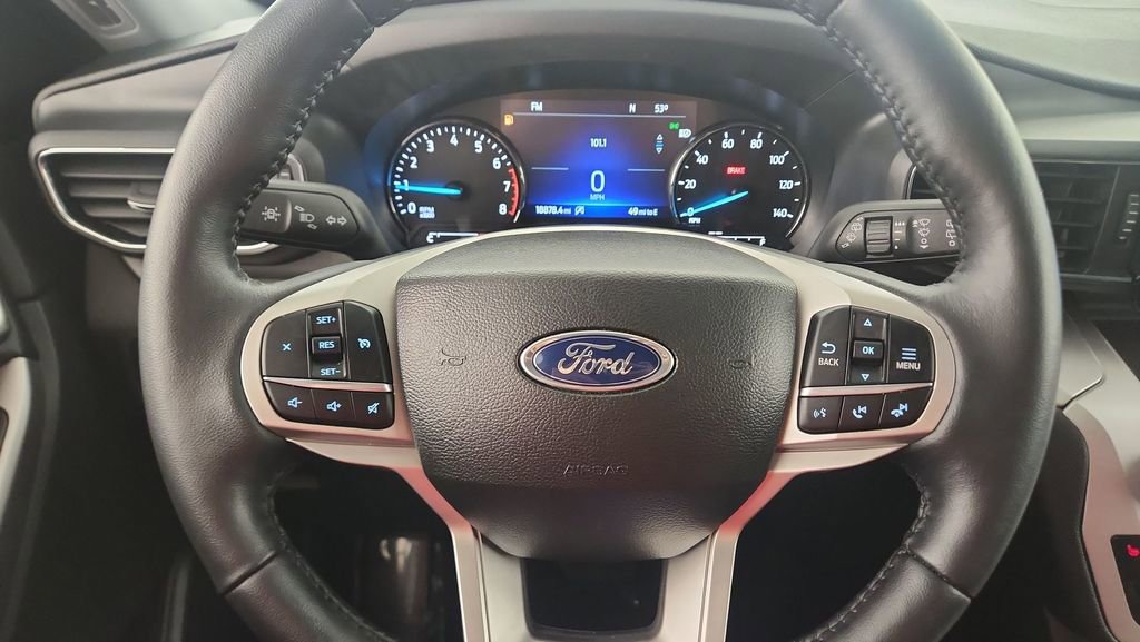 Used 2023 Ford Explorer XLT w/ Equipment Group 202A image 11
