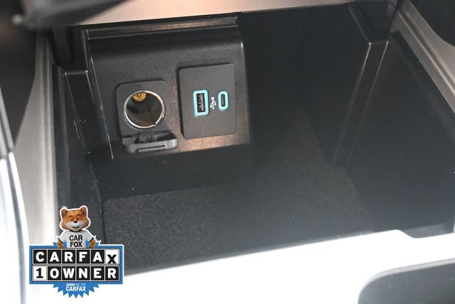 Used 2023 Ford Explorer XLT w/ Equipment Group 202A AWD/4WD image 30