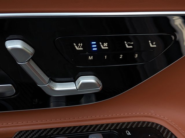 Used 2022 Mercedes-Benz SL 63 AMG 4MATIC image 16