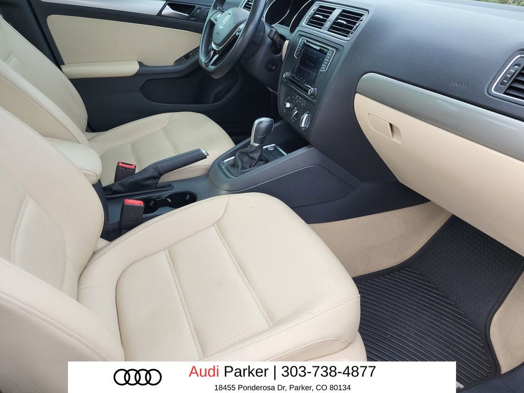 Used 2016 Volkswagen Jetta SE FWD image 10