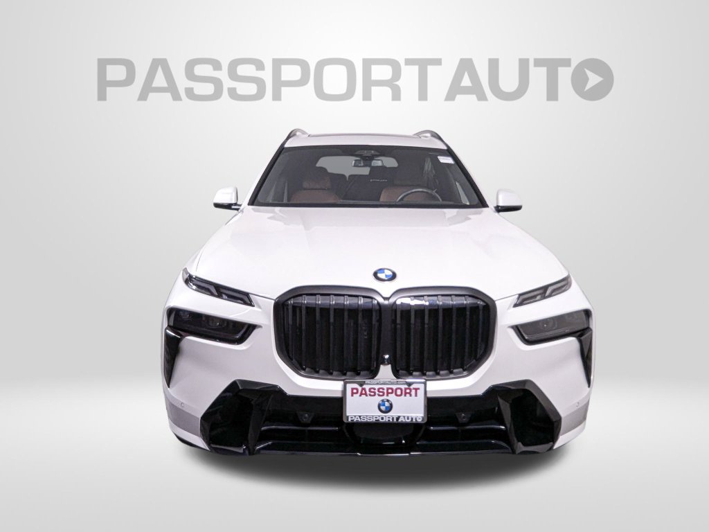 Used 2026 BMW X7 xDrive40i AWD/4WD image 10