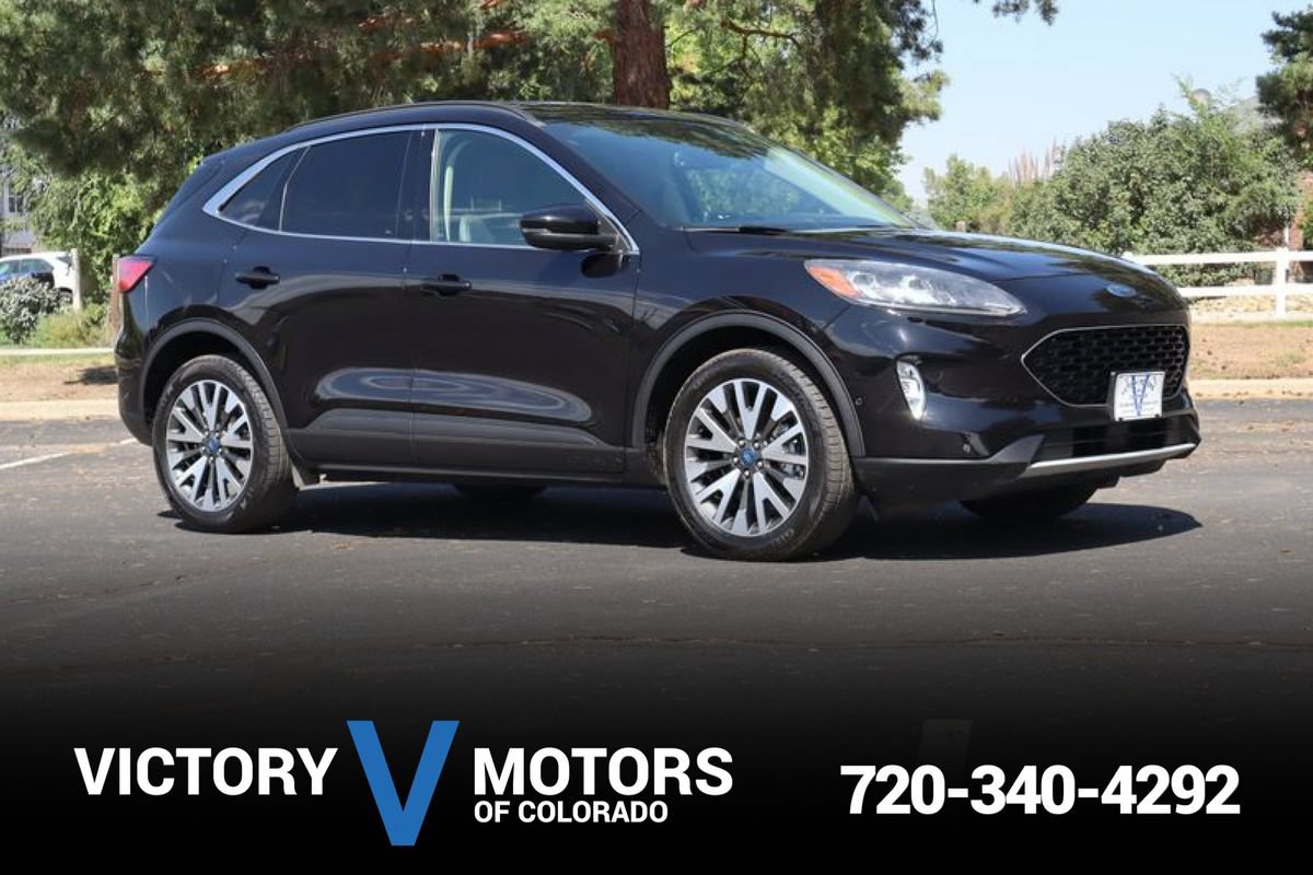 Used 2020 Ford Escape Titanium AWD/4WD image 1