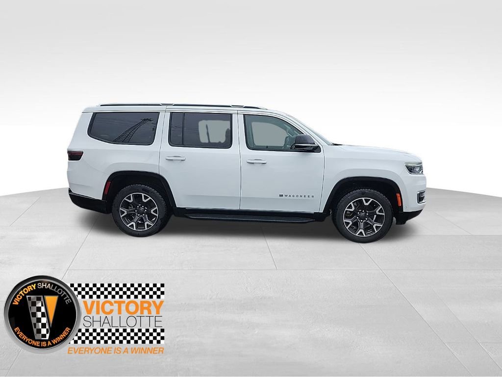Used 2023 Jeep Wagoneer Series III w/ Preferred Equipment Group image 13