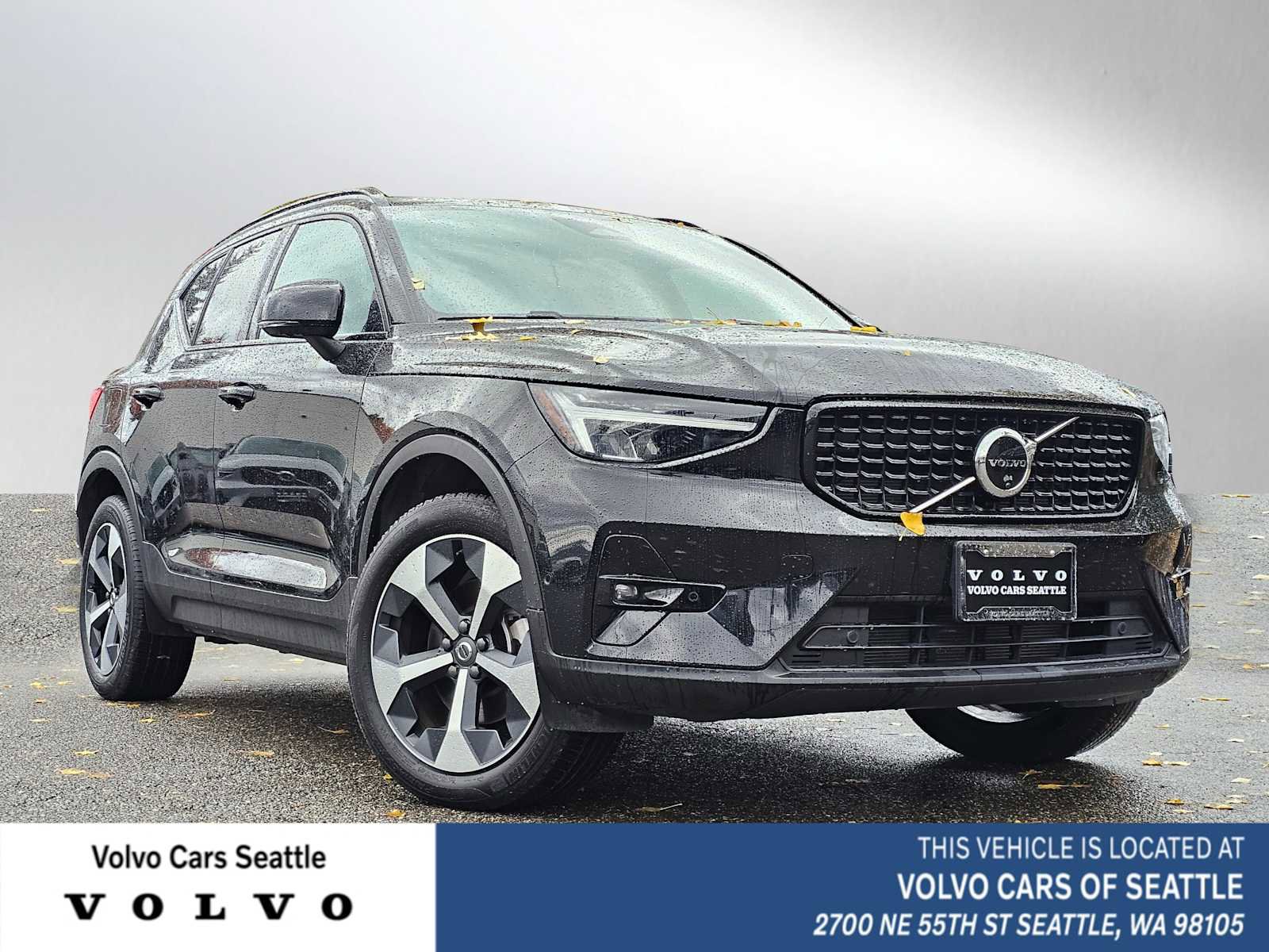 Certified 2025 Volvo XC40 B5 Plus