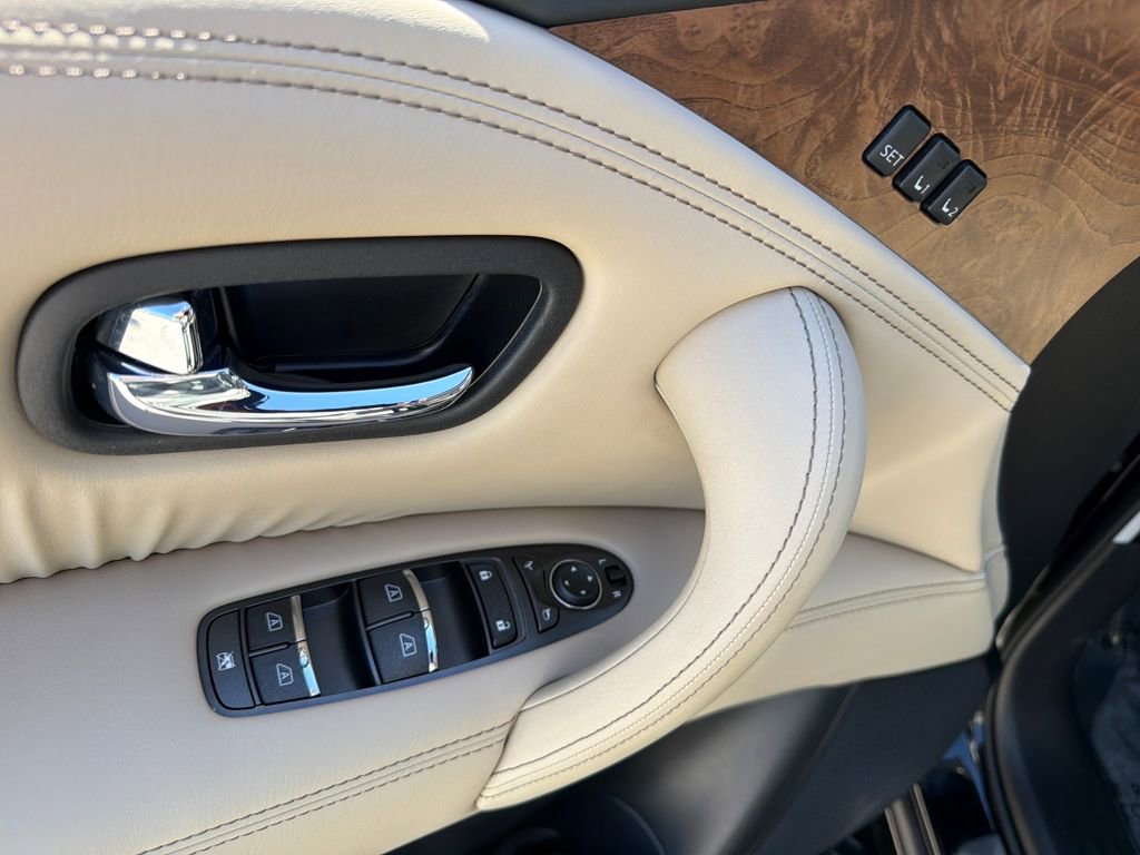 Certified 2024 Nissan Armada SL w/ Captain's Chairs Package image 20