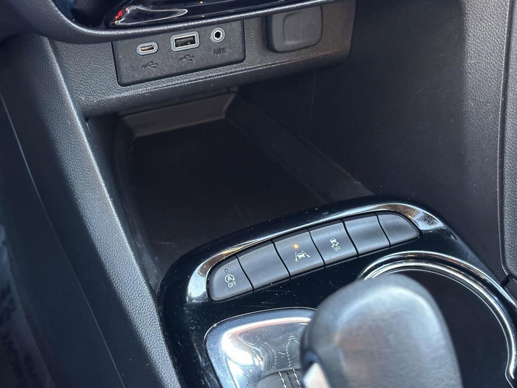 Certified 2023 Buick Encore GX Preferred w/ Cold Weather Comfort Package image 27