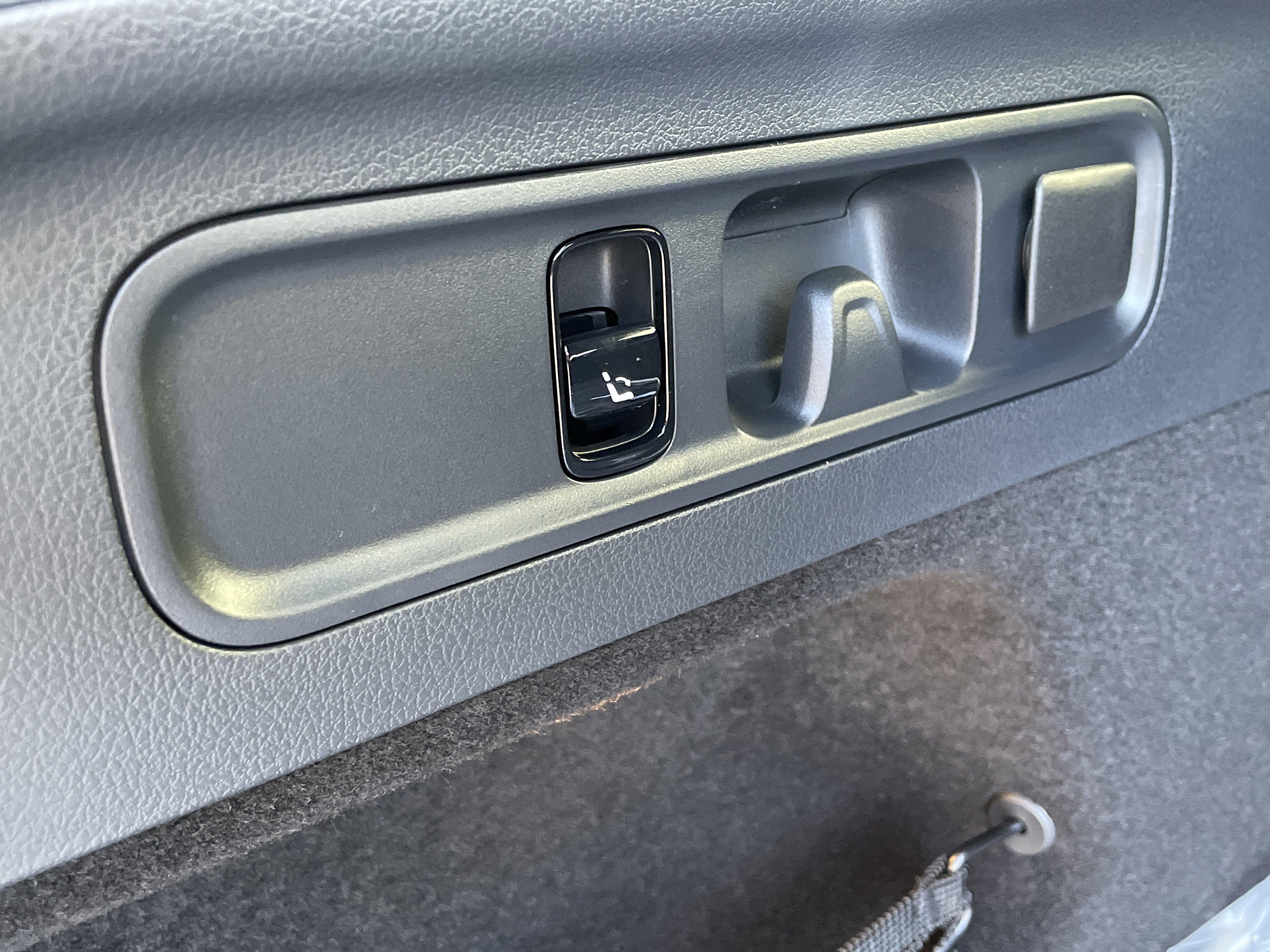 New 2026 Mercedes-Benz GLC 300 image 10