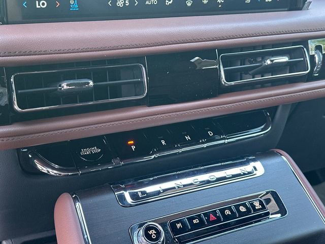 New 2026 Lincoln Aviator Reserve AWD/4WD image 28
