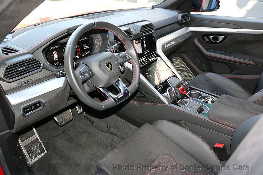 Used 2024 Lamborghini Urus S AWD/4WD image 27
