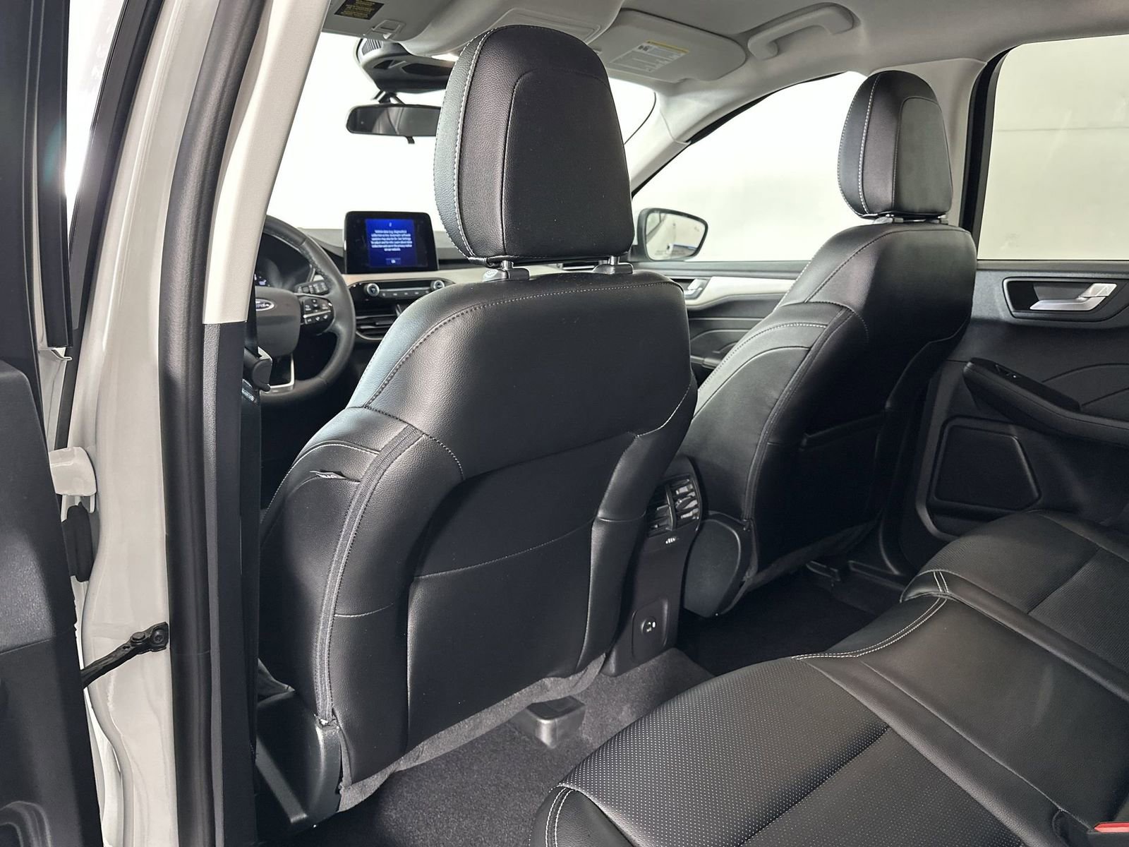 Used 2022 Ford Escape SEL image 28