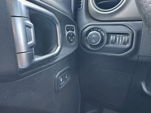 Used 2020 Jeep Gladiator Sport AWD/4WD image 25
