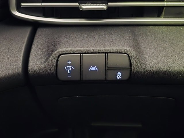 Certified 2023 Hyundai Elantra SEL w/ Convenience Package image 23