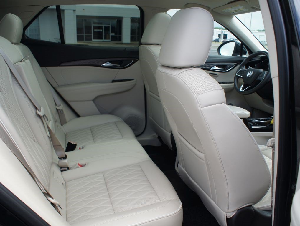 Used 2023 Buick Envision Avenir AWD/4WD image 22