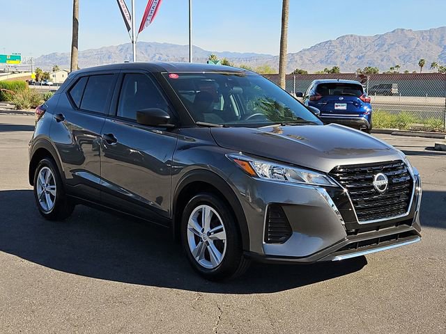 Certified 2025 Nissan Kicks Play S FWD image 9