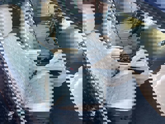 Used 2023 Buick Envision Avenir image 11