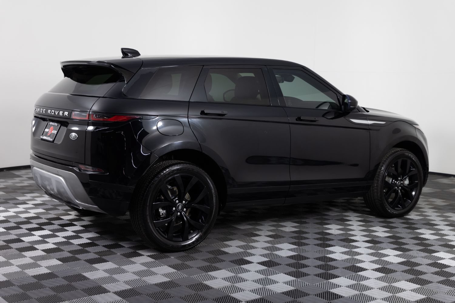 Used 2020 Land Rover Range Rover Evoque SE AWD/4WD image 8