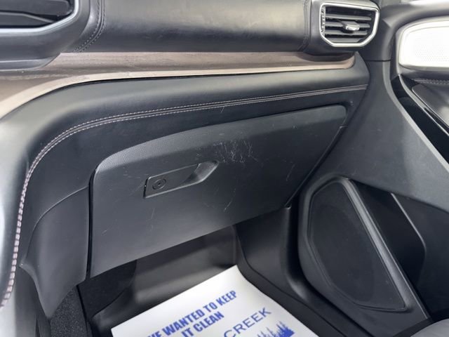 Used 2023 Ford Explorer Platinum w/ Technology Package image 30