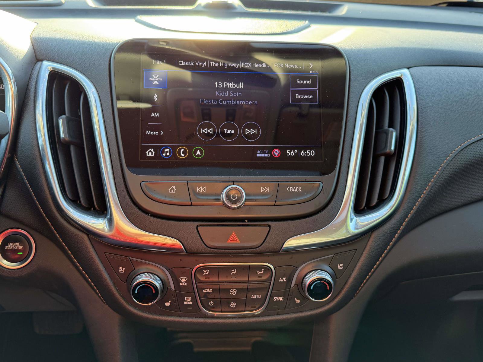 Certified 2020 Chevrolet Equinox Premier AWD/4WD image 23