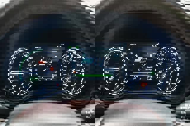 Certified 2023 Toyota Sienna Platinum image 26