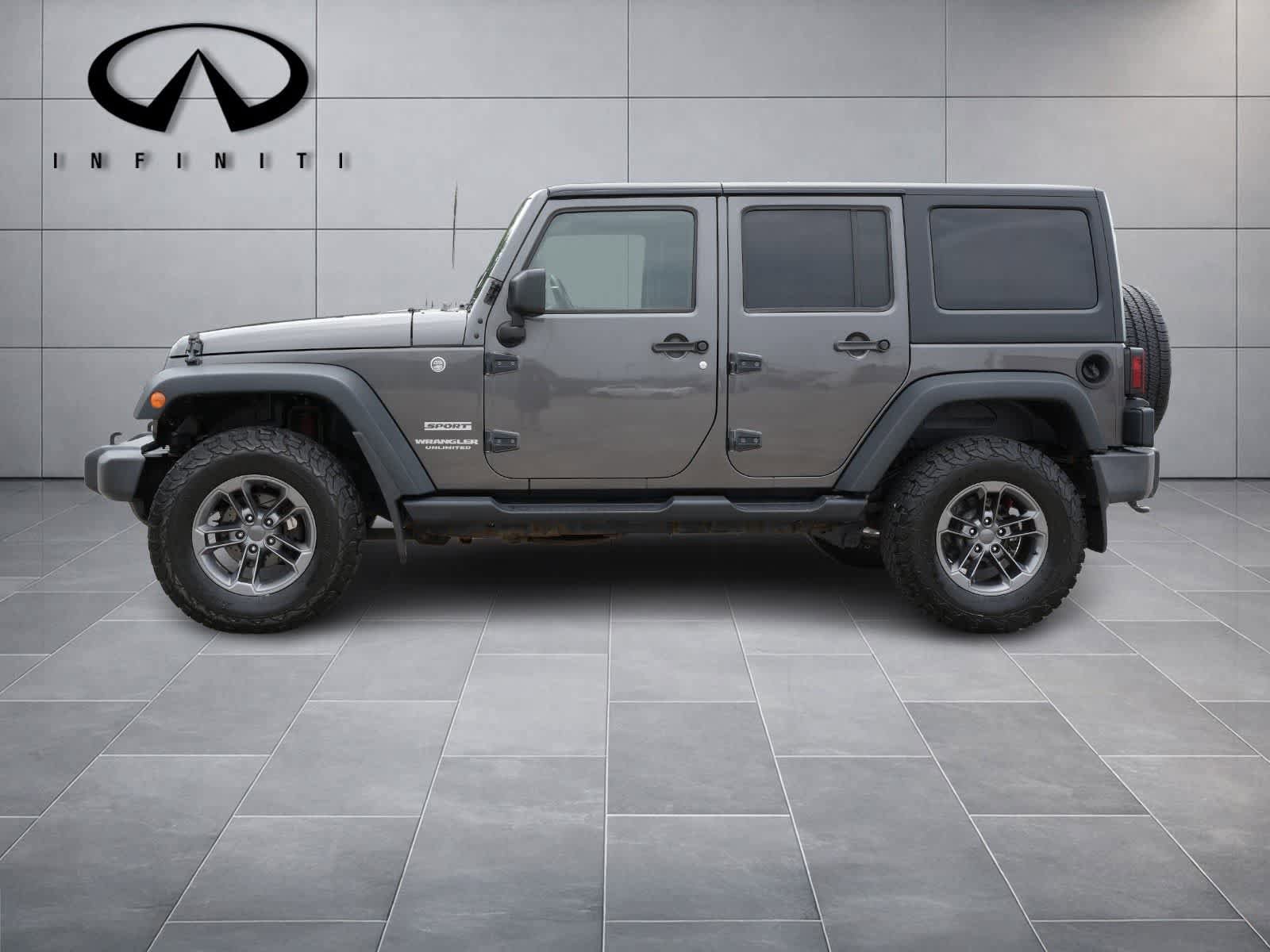 Used 2016 Jeep Wrangler Unlimited Sport w/ Quick Order Package 24S AWD/4WD image 4