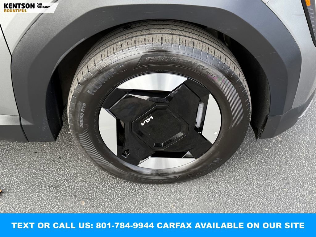 Used 2024 Kia EV9 Wind image 14