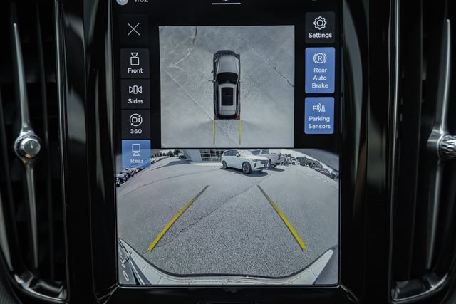 Certified 2024 Volvo XC60 T8 Ultimate w/ Protection Package Premier AWD/4WD image 40