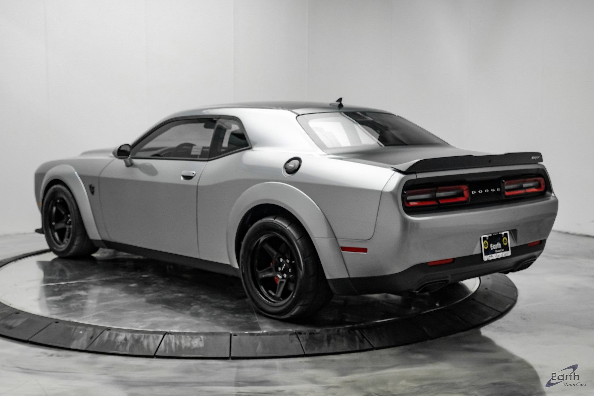 Used 2018 Dodge Challenger SRT Demon RWD image 11