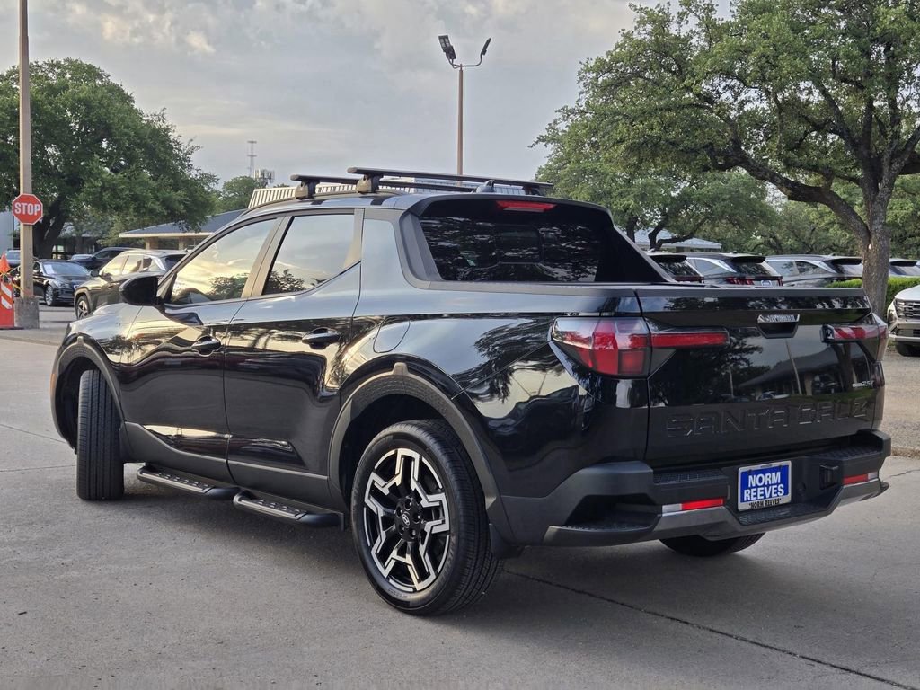 Used 2025 Hyundai Santa Cruz Limited image 3