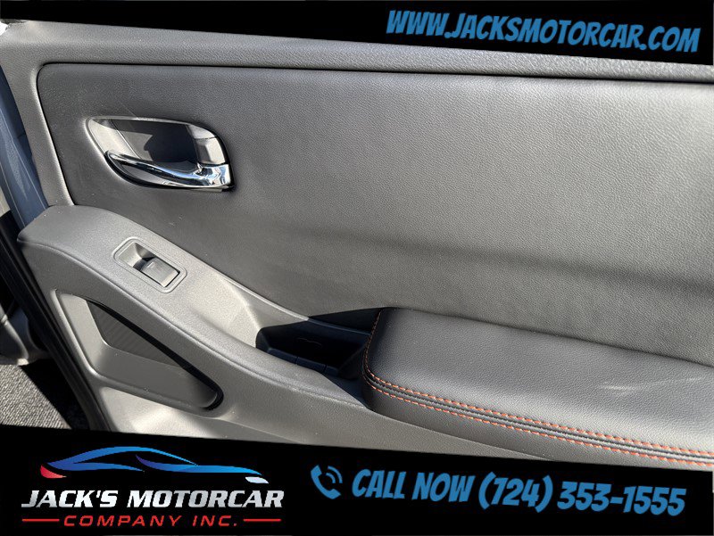 Used 2025 Nissan Frontier PRO-4X w/ Pro Premium Package image 18