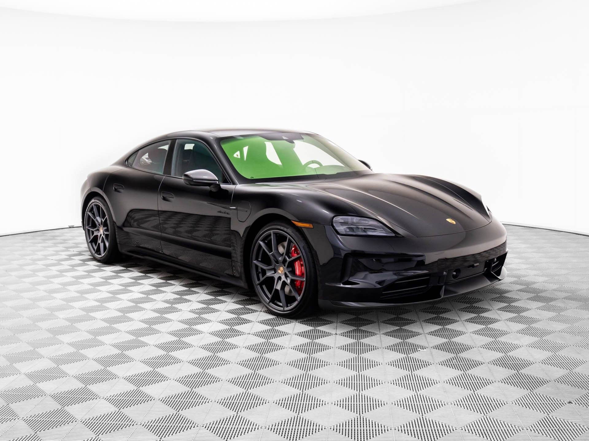 New 2026 Porsche Taycan GTS AWD/4WD image 6