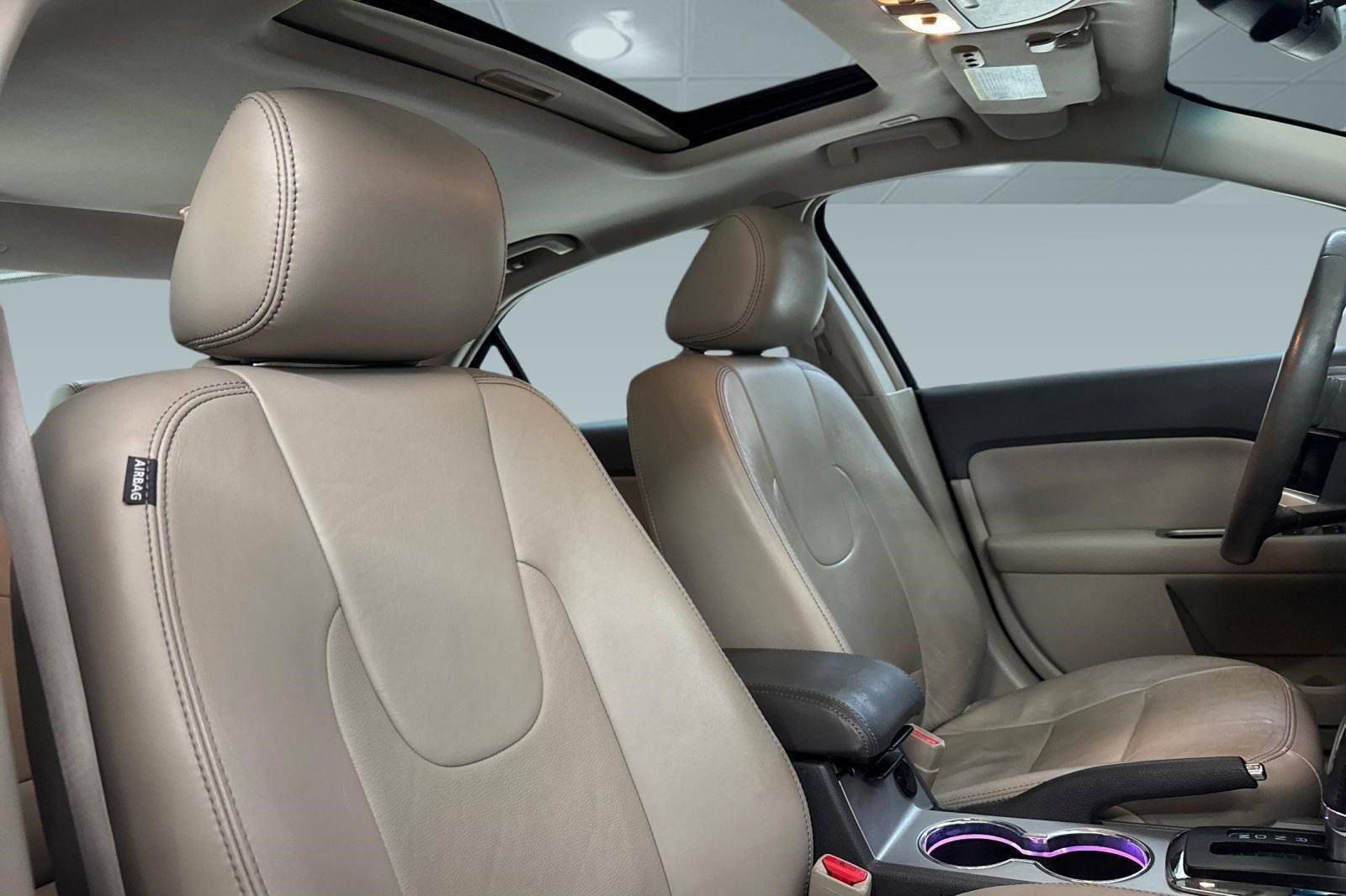 Used 2011 Ford Fusion SEL w/ 302A Rapid Spec Order Code FWD image 31