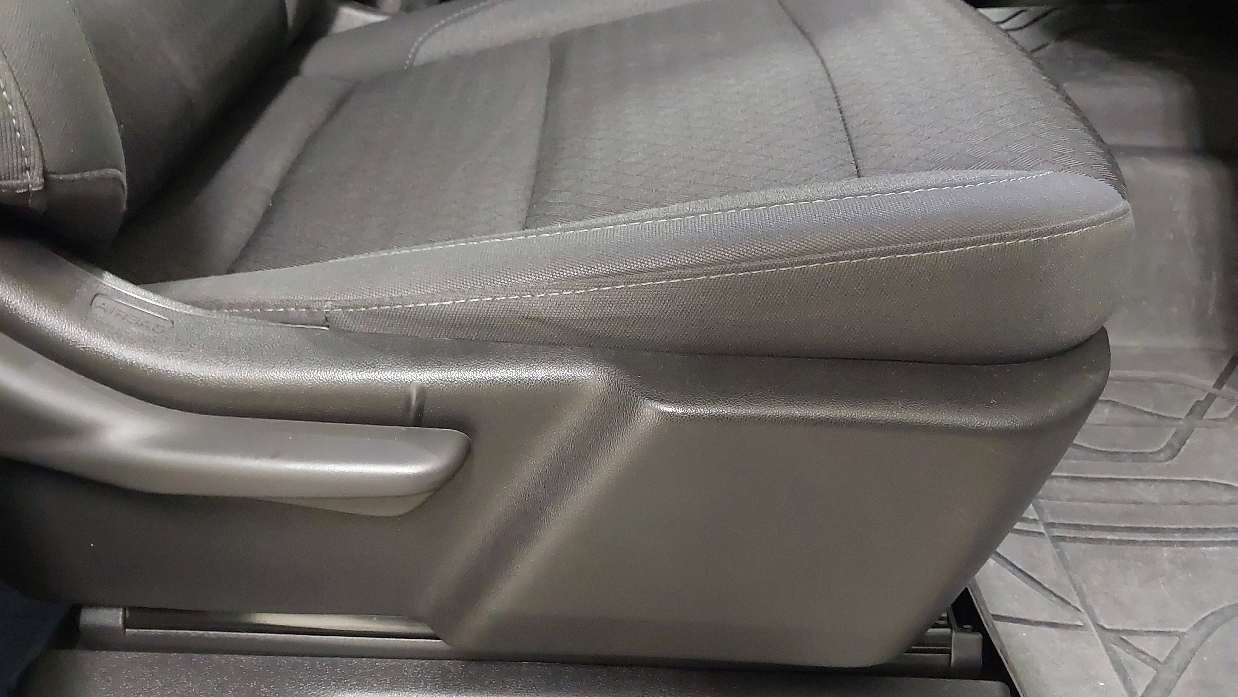 Certified 2023 Chevrolet Silverado 1500 LT w/ Z71 Off-Road Package image 28