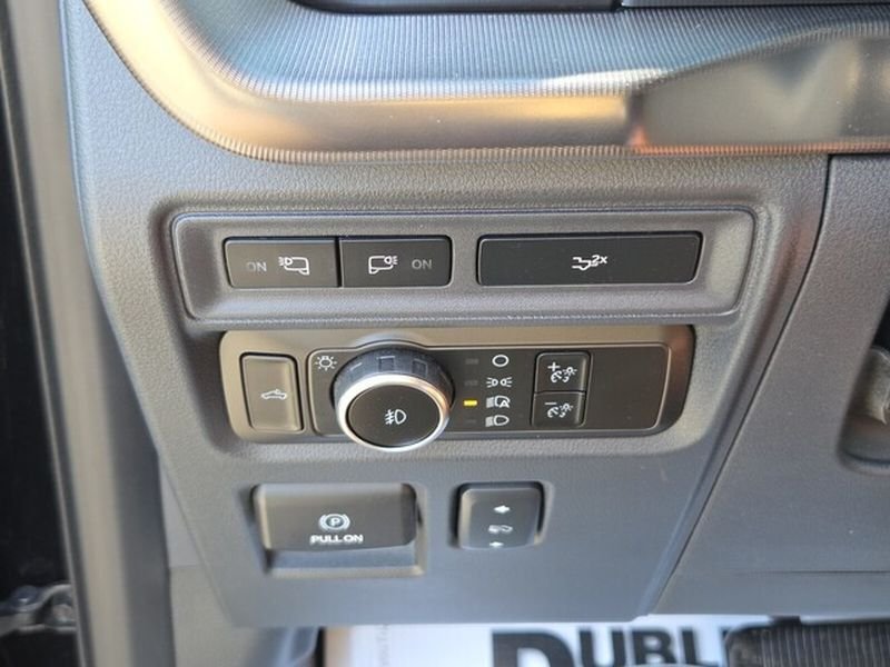 Used 2024 Ford F150 Lariat AWD/4WD image 26