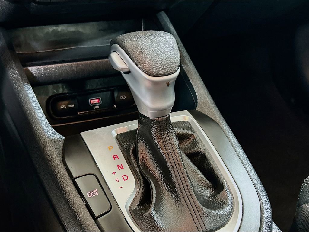Used 2024 Kia Forte LXS w/ LXS Technology Package image 13