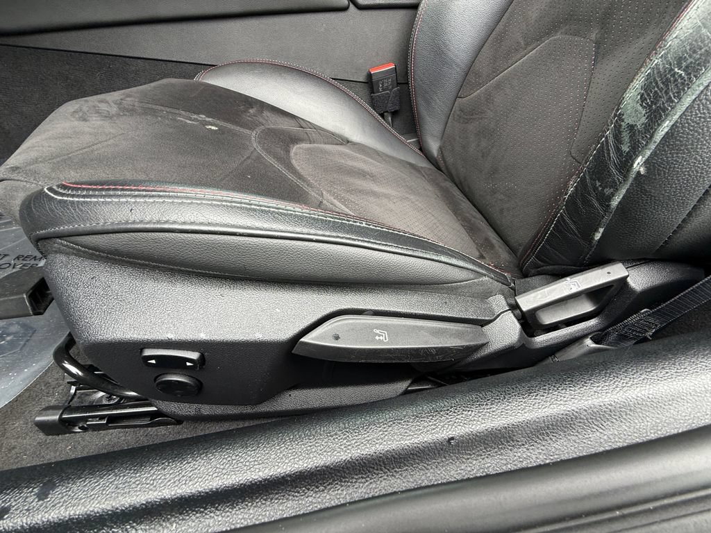 Used 2022 Toyota Supra RWD image 10