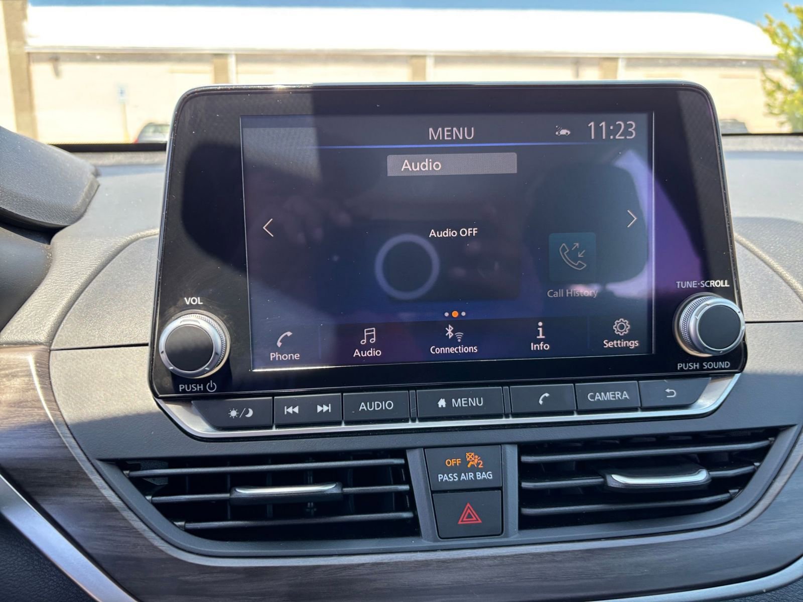 Used 2025 Nissan Altima 2.5 SV FWD image 20
