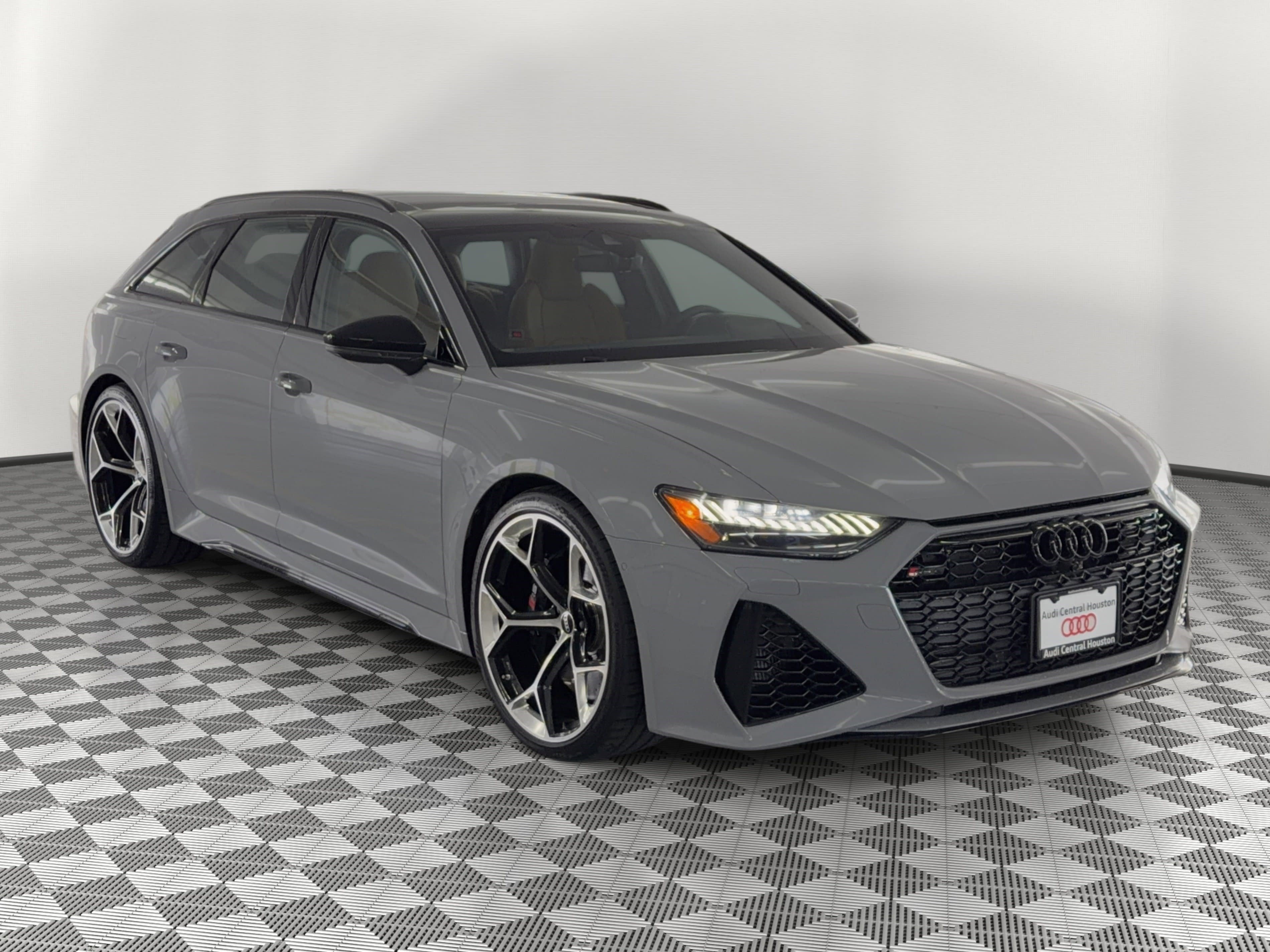 New 2026 Audi RS 6 performance image 7