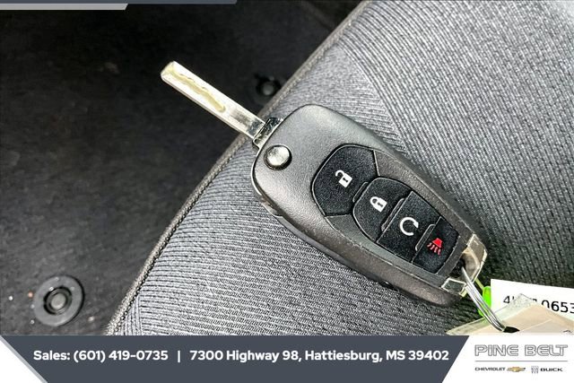 Used 2024 Chevrolet Trax RS w/ Driver Confidence Package image 9