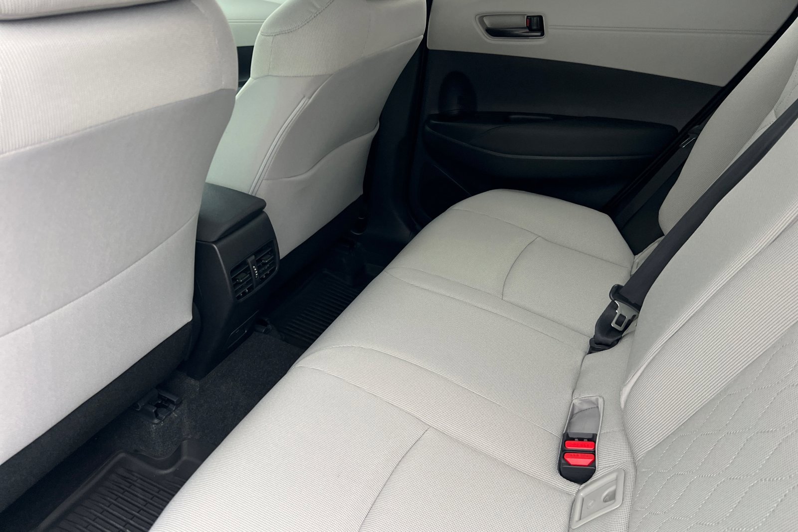 New 2026 Toyota Corolla Cross LE w/ Cold Weather Package image 9